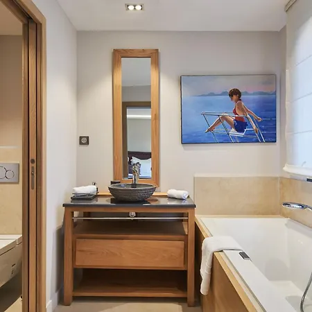 فندق Luxueuse Maria Plain 4*