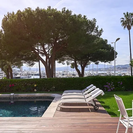 Luxueuse Maria Plain Ξενοδοχείο 4*